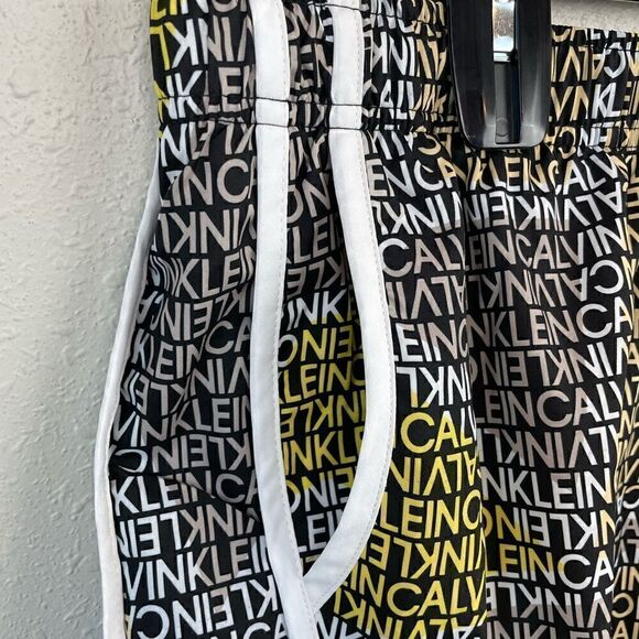 NWOT Calvin Klein Performance Athletic Shorts Size XXL - Picture 2 of 5